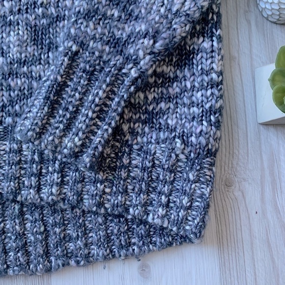 URBAN OUTFITTERS knit crew neck oversized sweater size M - Picture 5 of 13